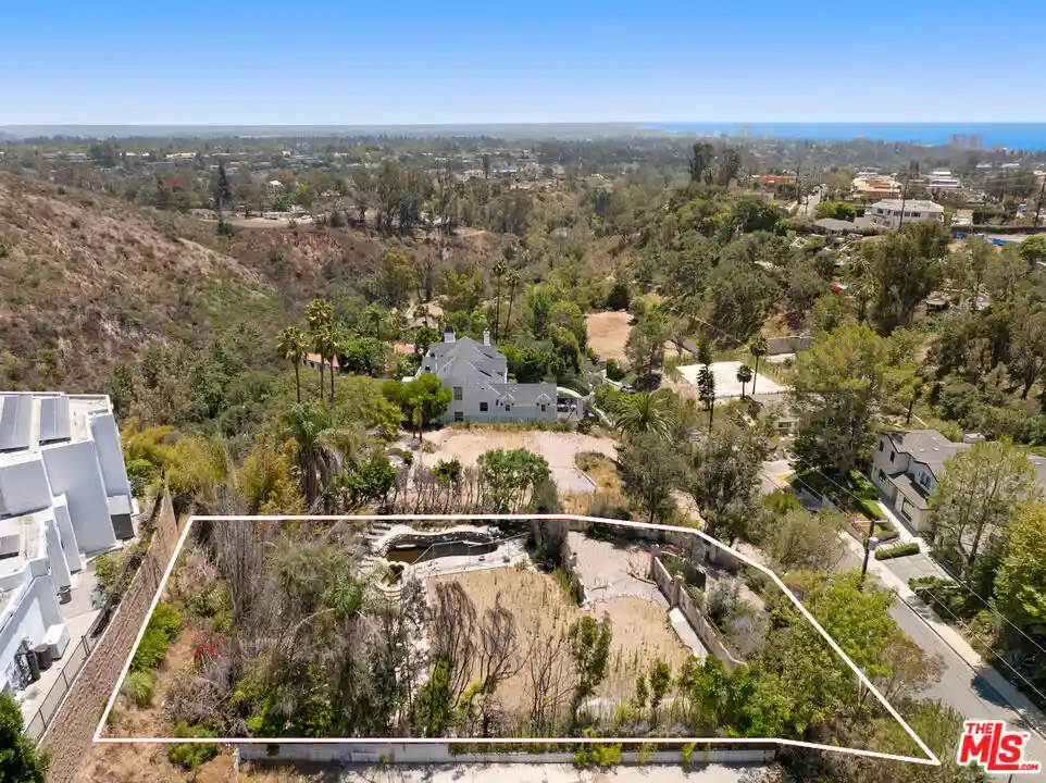 Photo 1 of Land for sale at 1324 Marinette Rd, Pacific Palisades, CA 90272 | MLS# 26860365 | Listing updated on 2026-10-31