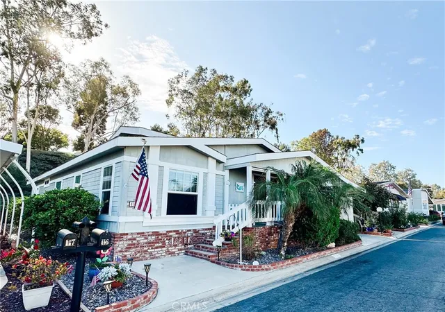 Photo 2 of Manufactured home for sale at 18601 Newland St #116, Huntington Beach, CA 92646 | MLS# PW26159105 | Listing updated on 2026-09-29