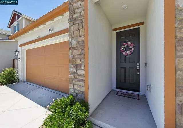 Photo 3 of Single family home for sale at 5342 Frisanco Way, Antioch, CA 94531 | MLS# 41142337 | Listing updated on 2026-10-09