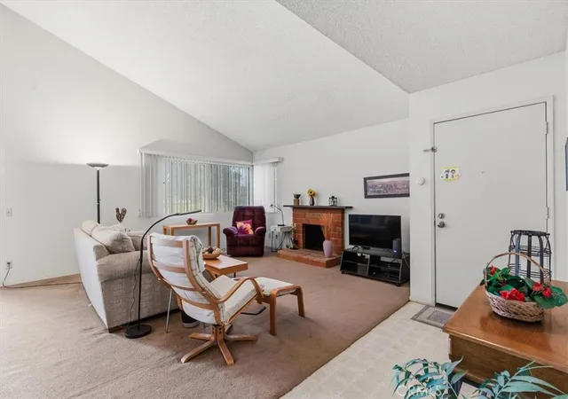 Listing Photo 2 - Condo for sale in building located at 3252 Little Mountain, San Bernardino, CA 92405 - Unit #D
