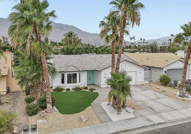 Photo 3 of Single family home for sale at 1941 Marguerite St, Palm Springs, CA 92264 | MLS# 219150574DA | Listing updated on 2026-10-01