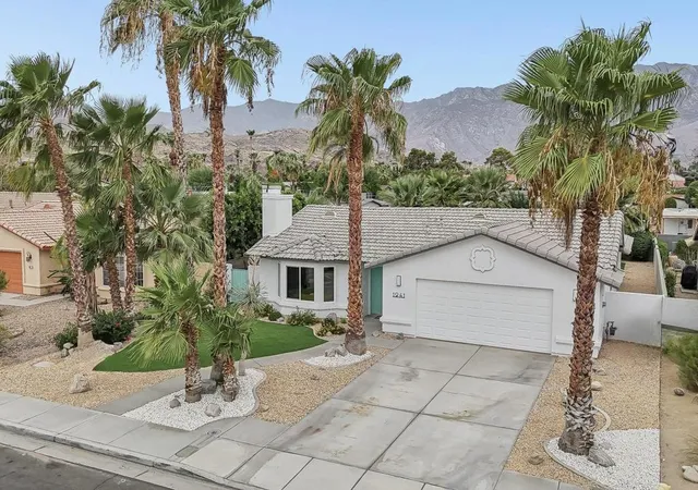 Photo 3 of Single family home for sale at 1941 Marguerite St, Palm Springs, CA 92264 | MLS# 219150574DA | Listing updated on 2026-10-01