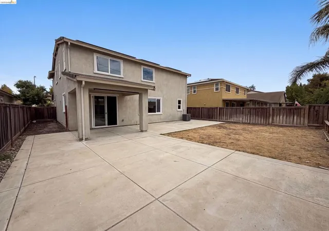 Photo 4 of Single family home for sale at 1519 Sycamore Dr, Oakley, CA 94561 | MLS# 41142370 | Listing updated on 2026-09-21