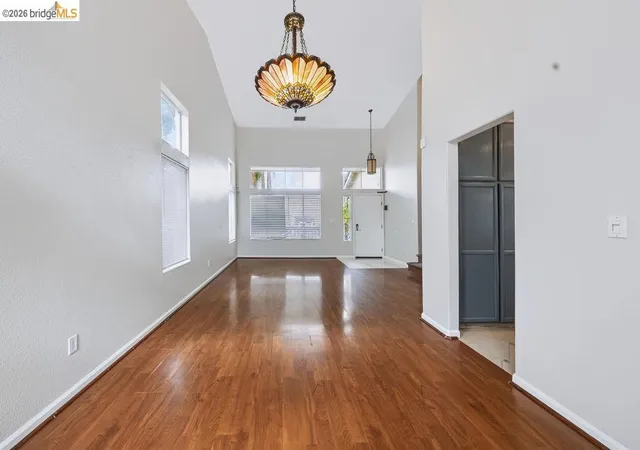Photo 3 of Single family home for sale at 2404 Greentree Ct, Antioch, CA 94509 | MLS# 41142380 | Listing updated on 2026-10-06