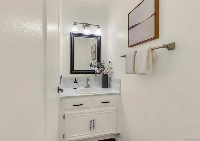 5th image of 9230 Lake Murray Blvd, San Diego, CA 92119