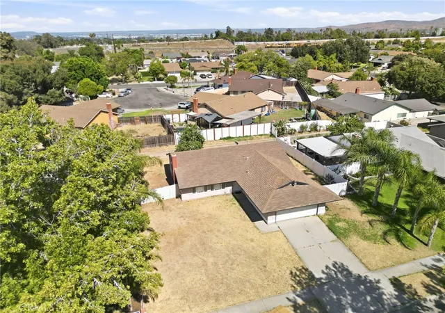 4th image of 243 S Sutter, San Bernardino, CA 92410 | MLS# TR26160039