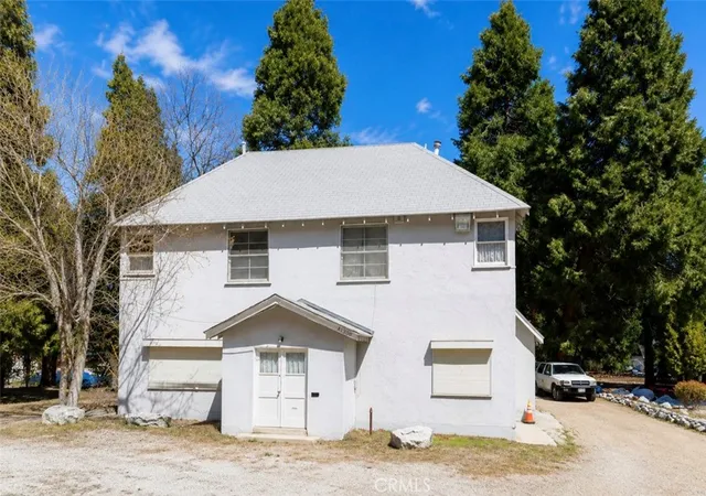 Photo 1 of Single family home for sale at 41300 Valley Of The Fls, Forest Falls, CA 92339 | MLS# CV26160091 | Listing updated on 2026-09-16