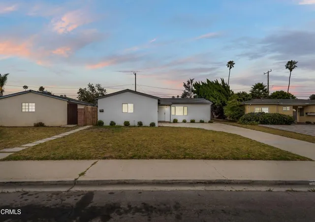 3rd image of 1136 N 7Th Pl, Port Hueneme, CA 93041 | MLS# V1-37757
