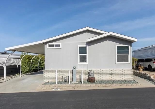 Listing Photo 1 - Condo for sale in building located at 525 W El Norte Pkwy, Escondido, CA 92026 - Unit #261