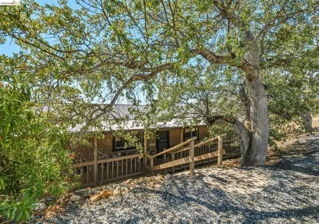 Manufactured home for sale at 2481 Stoney Ct, La Grange, CA 95329 | MLS# 41142451