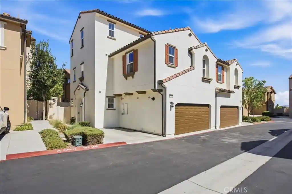 Photo 1 of Condo for sale at 35886 Landon, Murrieta, CA 92562 | MLS# SW26159659 | Listing updated on 2026-10-21