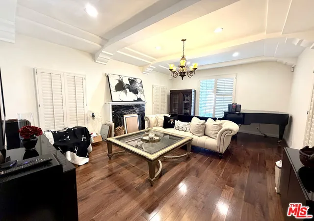 Photo 3 of Sale Pending at 315 N Wetherly Dr, Beverly Hills, CA 90211 | MLS# 26859473 | Listing updated on 2026-10-28
