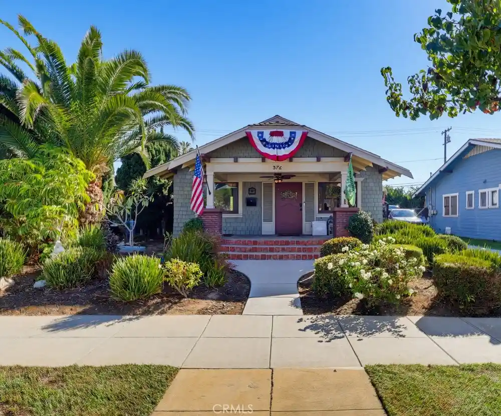 Photo 3 of Single family home for sale at 376 Orizaba Ave, Long Beach, CA 90814 | MLS# SB26153105 | Listing updated on 2026-10-29