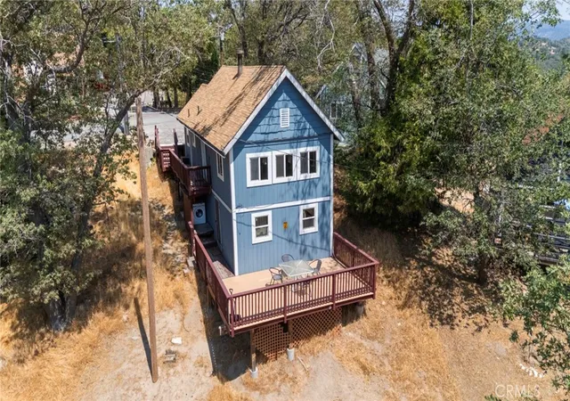 Photo 2 of Single family home for sale at 29251 Lake Brk, Cedar Glen, CA 92321 | MLS# PW26160417 | Listing updated on 2026-10-03