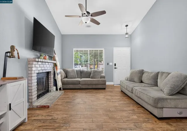 3rd image of 3020 Janessa Way, Stockton, CA 95205 | MLS# 41142504
