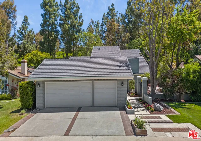 3rd image of 19 Rippling, Irvine, CA 92603 | MLS# 26861633