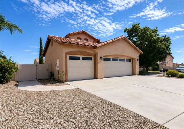 3rd image of 12328 Ava Loma, Victorville, CA 92392 | MLS# BB26159578