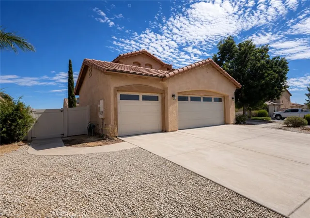 Photo 3 of Sale Pending at 12328 Ava Loma, Victorville, CA 92392 | MLS# BB26159578 | Listing updated on 2026-10-02