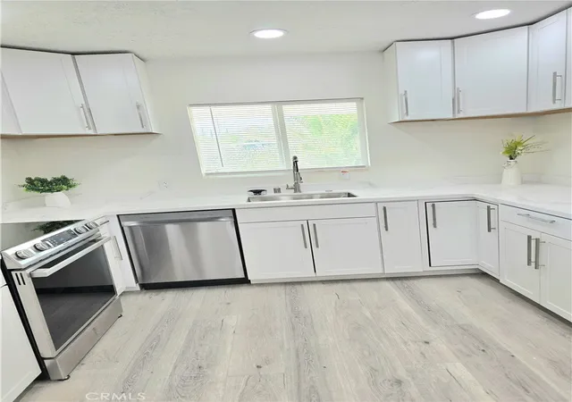 3rd image of 20157 Chickasaw, Apple Valley, CA 92307 | MLS# IG26158747