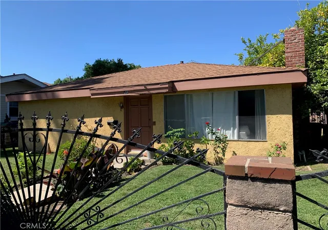 Multi family home for sale at 155 N Florence, Burbank, CA 91505 | MLS# IG26160667