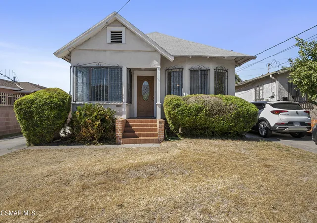 Photo 1 of Single family home for sale at 3627 Flower St, Huntington Park, CA 90255 | MLS# 226003505 | Listing updated on 2026-09-18