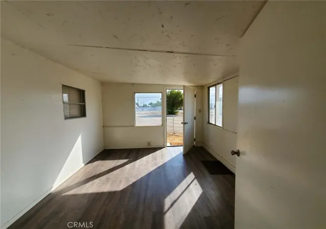 Photo 4 of Manufactured home for sale at 5623 Colorado River Rd, Blythe, CA 92225 | MLS# OC26156874 | Listing updated on 2026-09-30