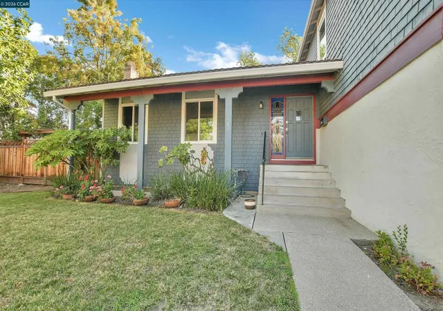 Photo 3 of Single family home for sale at 1941 Argonne Dr, Walnut Creek, CA 94598 | MLS# 41142573 | Listing updated on 2026-10-05