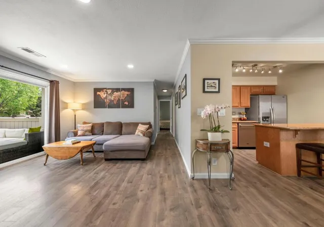 Photo 3 of Condo for sale at 5516 Sean Cir #44, San Jose, CA 95123 | MLS# ML82054116 | Listing updated on 2026-10-04