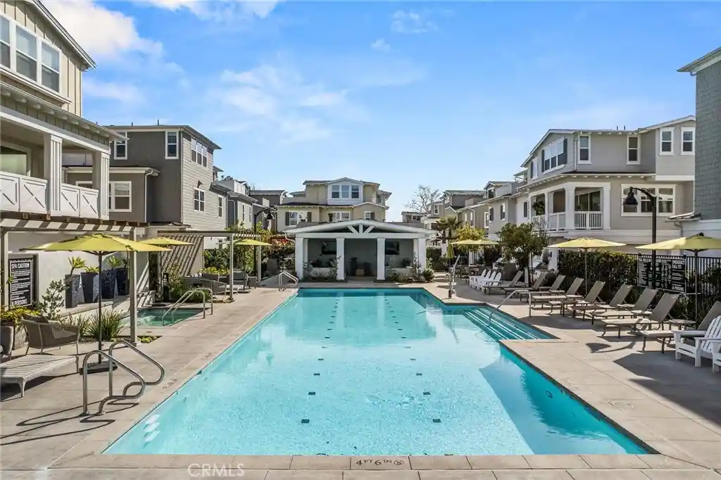Listing Photo 2 - Condo for sale in 1182 Winslow Ln located at 1182 Winslow Ln, Newport Beach, CA 92660 - Unit 1182 Winslow Ln