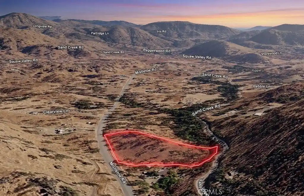Photo 1 of Land for sale at 0 Mistletoe Rd, Squaw Valley, CA 93675 | MLS# SC26161032 | Listing updated on 2026-10-16