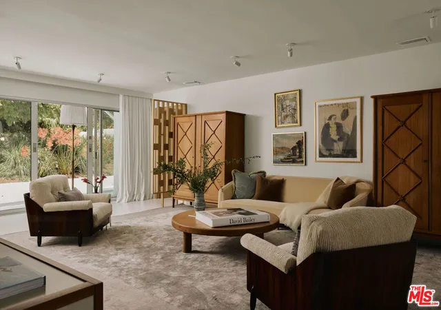Photo 3 of Single family home for sale at 867 Berkeley St, Santa Monica, CA 90403 | MLS# 26859413 | Listing updated on 2026-10-01