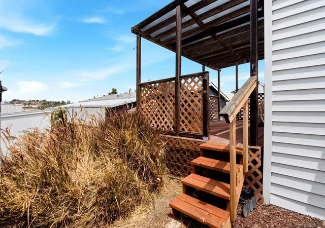 4th image of 1600 E Vista Way #SPC 23, Vista, CA 92084 | MLS# 260018072SD