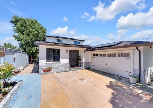 Photo 3 of Single family home for sale at 727 Lakehaven Dr, Sunnyvale, CA 94089 | MLS# ML82055248 | Listing updated on 2026-10-12
