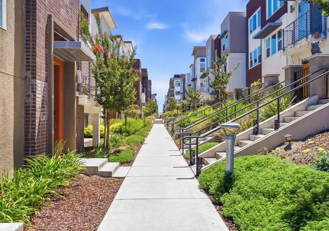 2nd image of 2992 Lina St #2, San Jose, CA 95136 | MLS# ML82033647