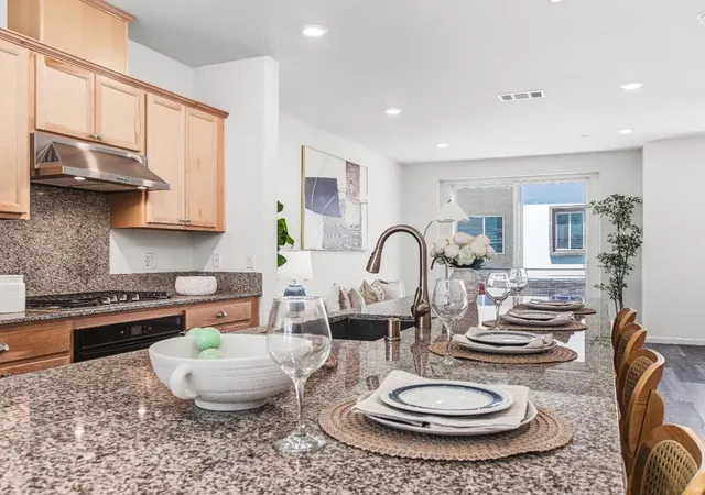 5th image of 2992 Lina St #2, San Jose, CA 95136 | MLS# ML82033647