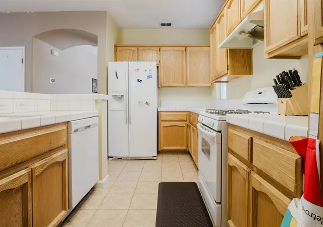 Photo 1 of Single family home for sale at 9326 Bennoel Way, Elk Grove, CA 95758 | MLS# PTP2605568 | Listing updated on 2026-10-01