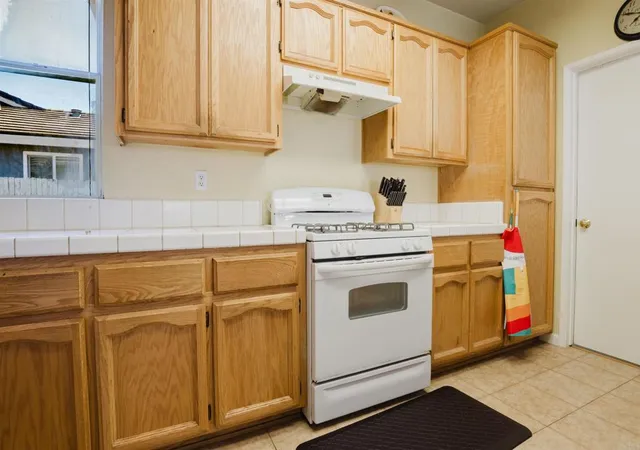 Photo 2 of Single family home for sale at 9326 Bennoel Way, Elk Grove, CA 95758 | MLS# PTP2605568 | Listing updated on 2026-10-01