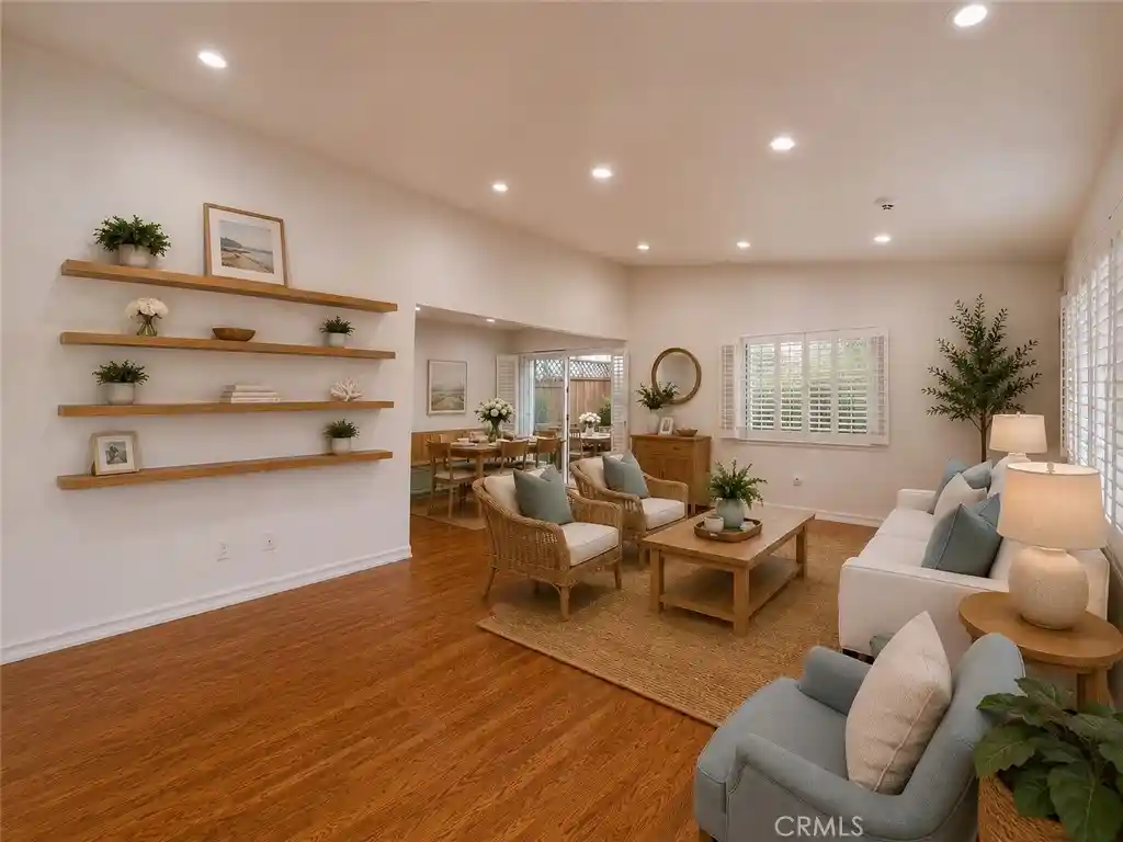 Listing Photo 2 - Condo for sale in 26501 Calle San Francisco located at 26501 Calle San Francisco, San Juan Capistrano, CA 92675 - Unit #61E