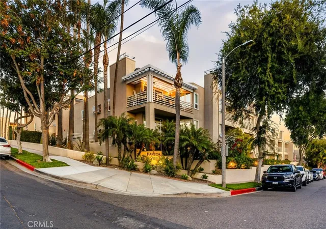 Photo 2 of Sale Pending at 2600 E 20th Street #103A, Signal Hill, CA 90755 | MLS# SB26161147 | Listing updated on 2026-09-30