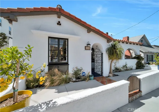 1st image of 1246 1st, Hermosa Beach, CA 90254 | MLS# SB26159789