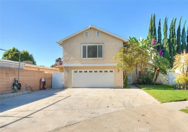 Photo 1 of Single family home for sale at 18223 Delano, Tarzana, CA 91335 | MLS# CV26161239 | Listing updated on 2026-10-10
