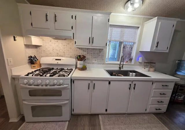 Photo 1 of Manufactured home for sale at 2900 Fairview Rd #76, Hollister, CA 95023 | MLS# ML82055285 | Listing updated on 2026-10-30