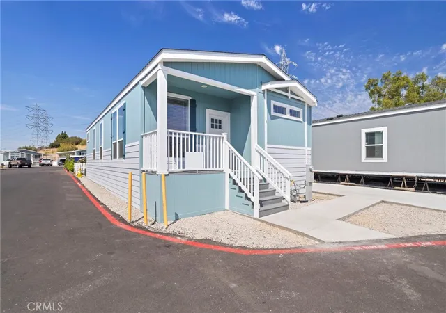 Photo 3 of Manufactured home for sale at 3030 Oceanside Blvd #14, Oceanside, CA 92054 | MLS# CV26160636 | Listing updated on 2026-10-11
