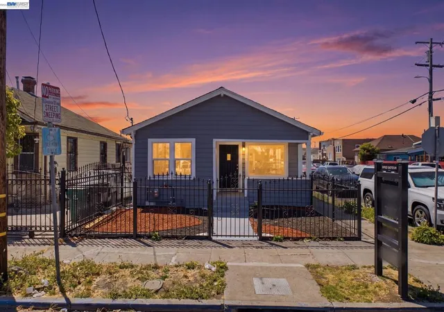 Photo 1 of Single family home for sale at 1100 Pennsylvania Ave, Richmond, CA 94801 | MLS# 41142642 | Listing updated on 2026-09-22
