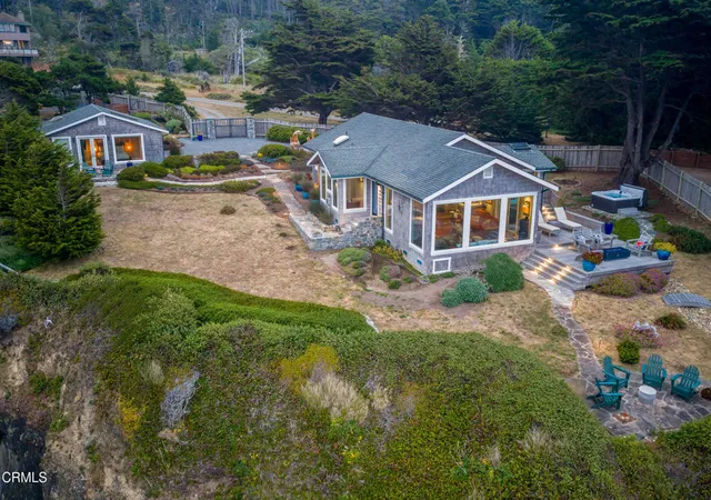 Photo 4 of Single family home for sale at 6018 California 1, Little River, CA 95456 | MLS# C1-11465 | Listing updated on 2026-10-11