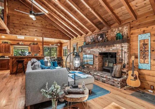 Photo 3 of Sale Pending at 53325 Double View Dr, Idyllwild, CA 92549 | MLS# 219150645DA | Listing updated on 2026-10-01