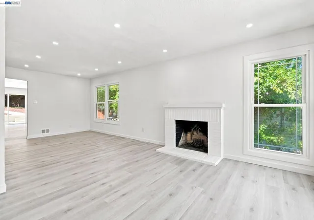 Photo 4 of Single family home for sale at 931 Hargus Ave, Vallejo, CA 94591 | MLS# 41142660 | Listing updated on 2026-10-09