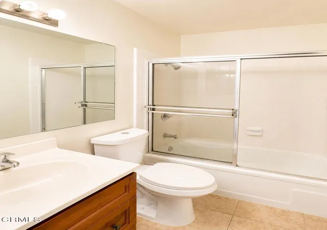 Photo 3 of Condo for sale at 2585 Rudder Ave, Port Hueneme, CA 93041 | MLS# V1-37792 | Listing updated on 2026-08-04
