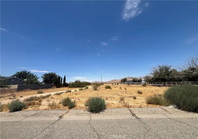 Photo 4 of Sale Pending at 0 Mossdale, Lancaster, CA 93535 | MLS# SR26161083 | Listing updated on 2026-10-29
