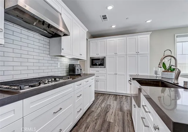 Photo 3 of Single family home for sale at 26 Country Glen, Pomona, CA 91766 | MLS# SB26160733 | Listing updated on 2026-10-11